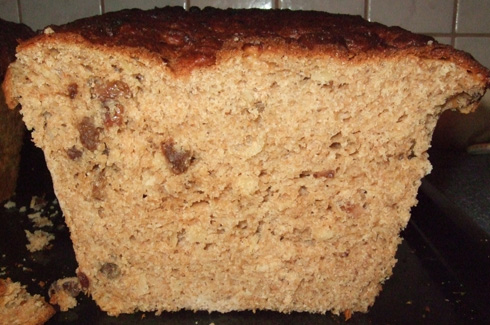 Vollkorn-Osterbrot